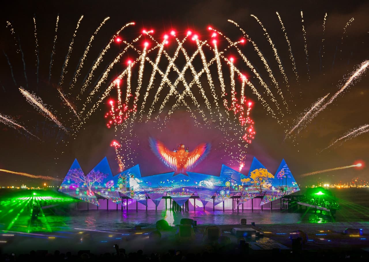 Wings of Time Fireworks Symphony Ticket - image 11